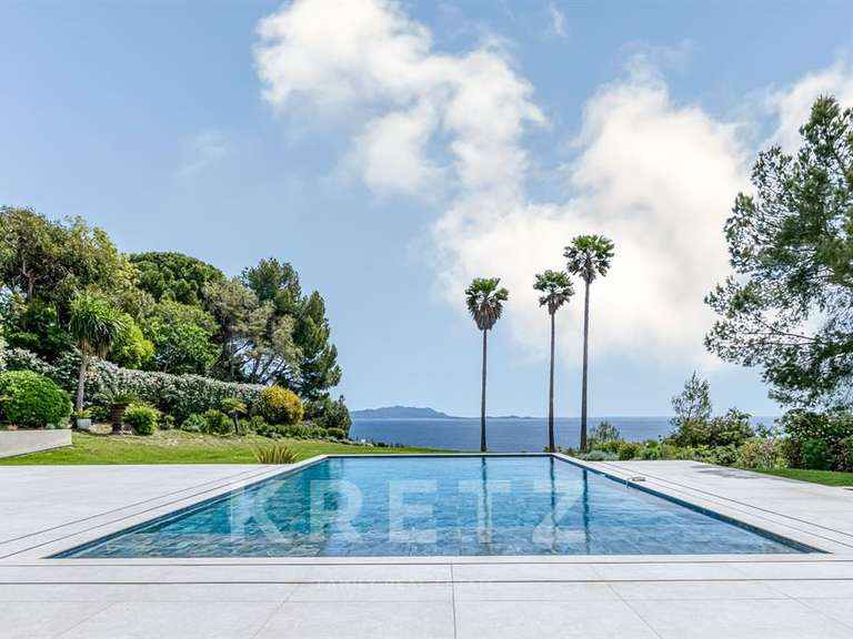 Maison avec Vue sur mer Saint-Cyr-sur-Mer - 6 chambres - 333m²