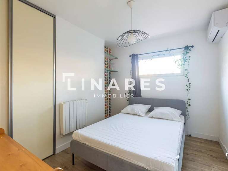 Maison Saint-Cyr-sur-Mer - 3 chambres - 97m²
