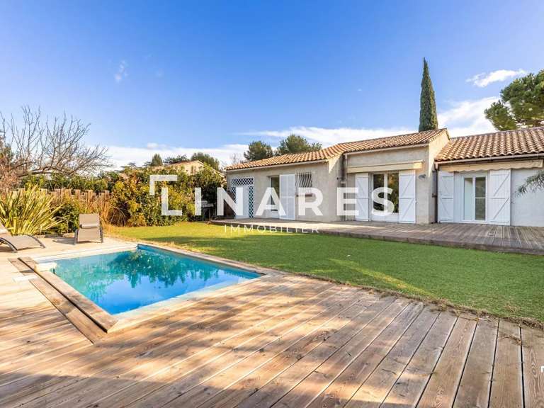 Maison Saint-Cyr-sur-Mer - 3 chambres - 97m²