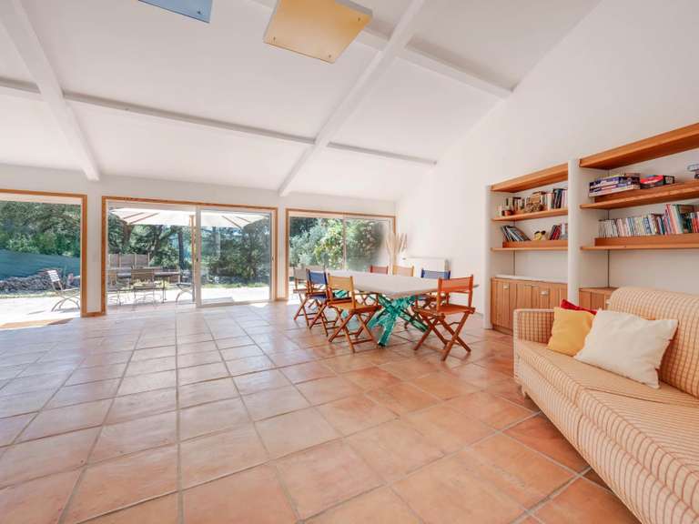 Maison Saint-Cyr-sur-Mer - 12 chambres - 723m²