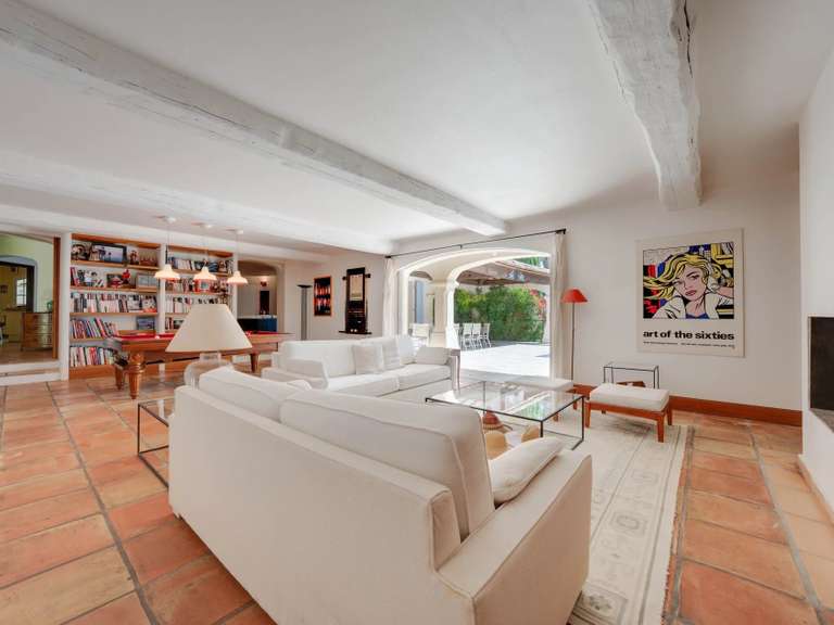 Maison Saint-Cyr-sur-Mer - 12 chambres - 723m²