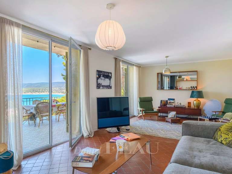 House with Sea view Saint-Cyr-sur-Mer - 5 bedrooms - 269m²