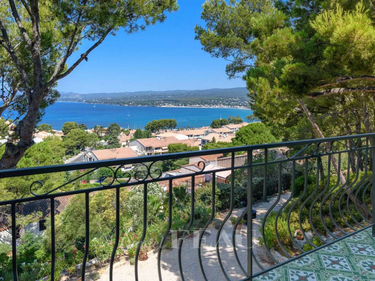 Maison Saint-Cyr-sur-Mer