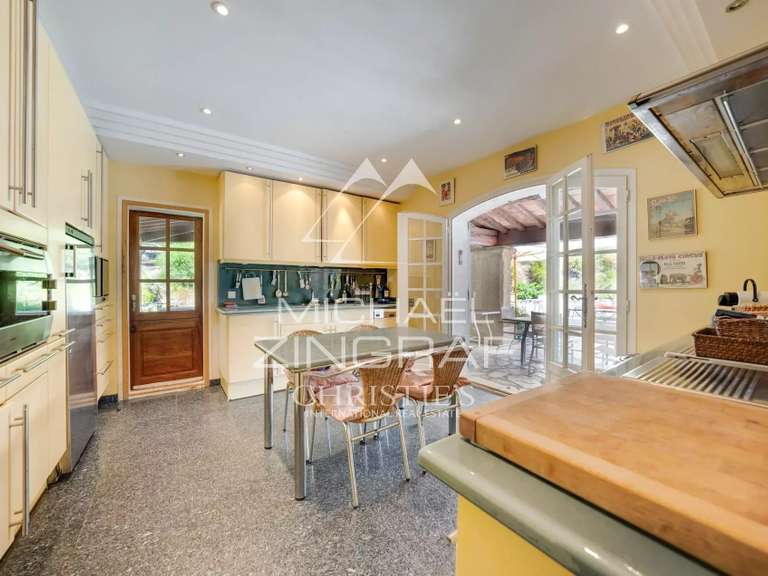 Maison Saint-Cyr-sur-Mer - 8 chambres - 428m²