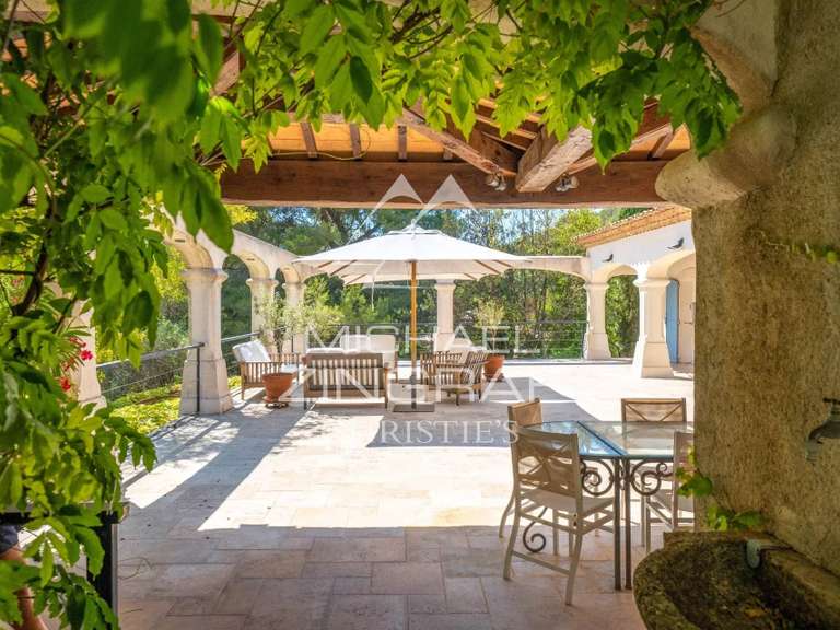 Maison Saint-Cyr-sur-Mer - 8 chambres - 428m²