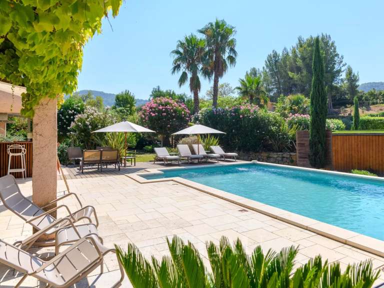 Maison Saint-Cyr-sur-Mer - 8 chambres - 446m²