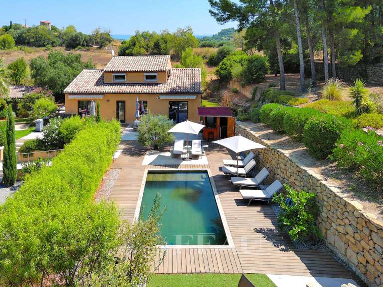 Maison Saint-Cyr-sur-Mer - 8 chambres - 446m²