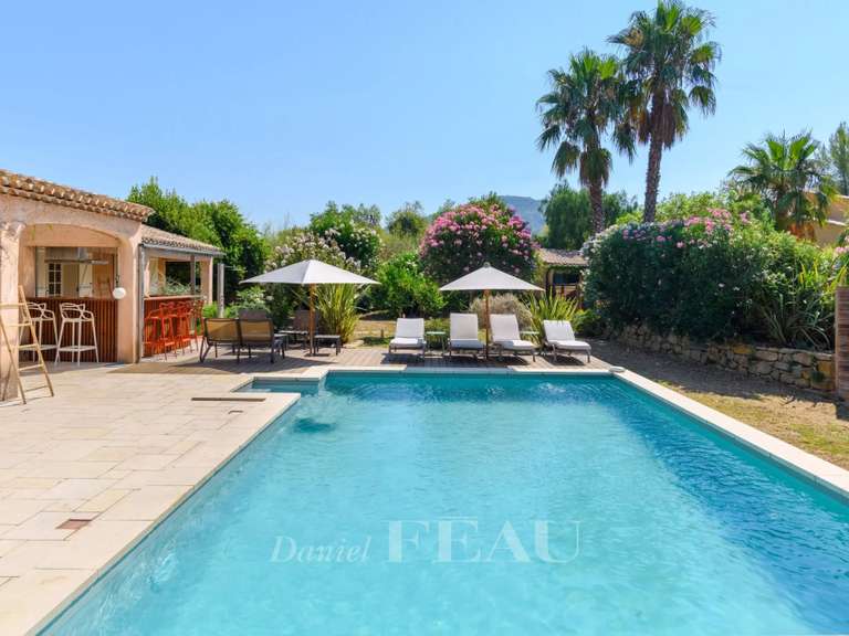 House Saint-Cyr-sur-Mer - 8 bedrooms - 447m²