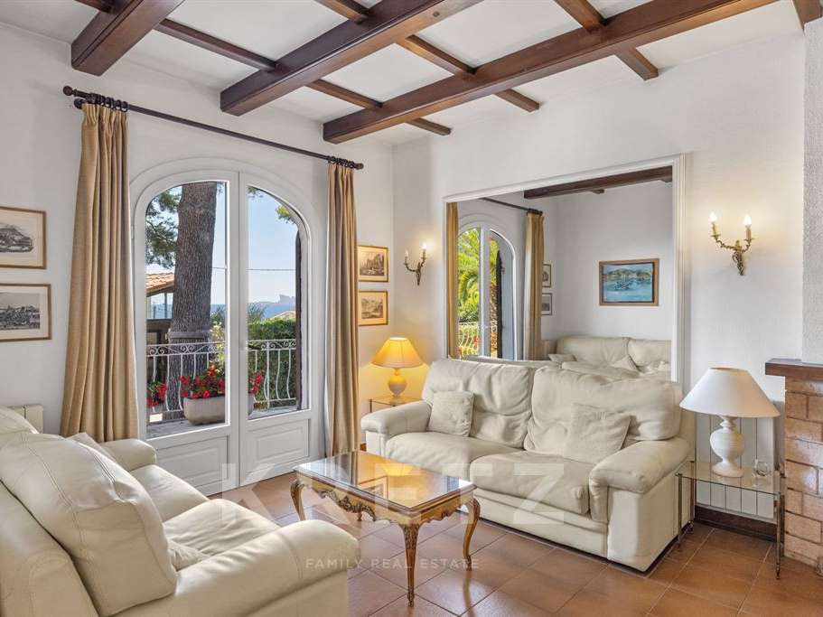 Maison Saint-Cyr-sur-Mer
