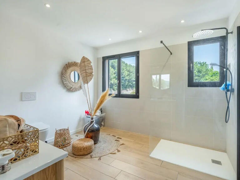 Villa Saint-Cyr-sur-Mer - 4 chambres - 120m²