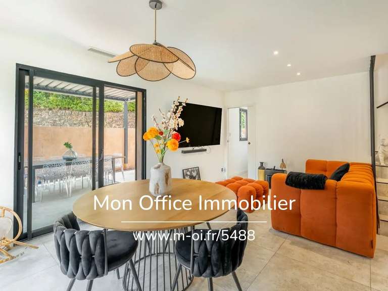 Villa Saint-Cyr-sur-Mer - 4 chambres - 120m²