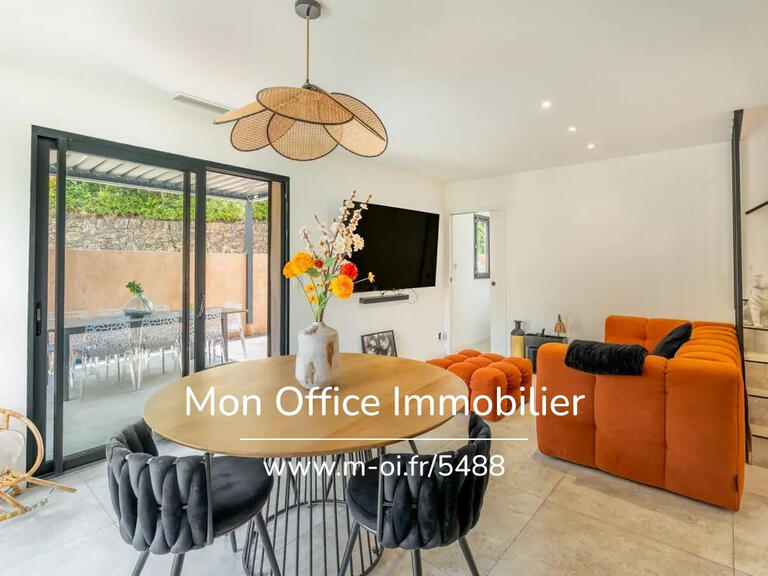 Villa Saint-Cyr-sur-Mer - 4 chambres - 120m²