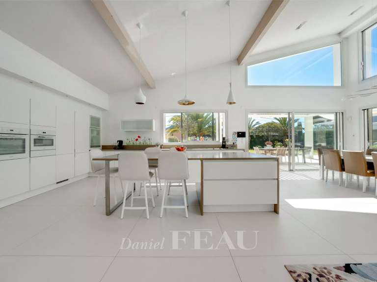 Villa Saint-Cyr-sur-Mer - 5 chambres - 371m²