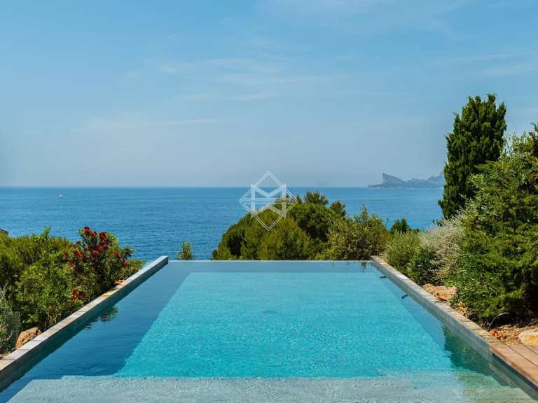 Villa avec Vue sur mer Saint-Cyr-sur-Mer - 5 chambres - 300m²