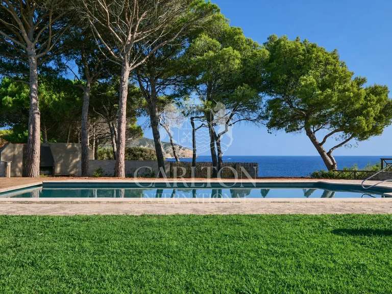 Villa Saint-Cyr-sur-Mer - 10 bedrooms - 400m²