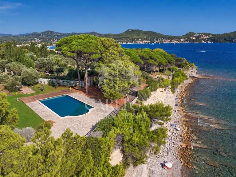 Villa Saint-Cyr-sur-Mer - 10 bedrooms - 400m²