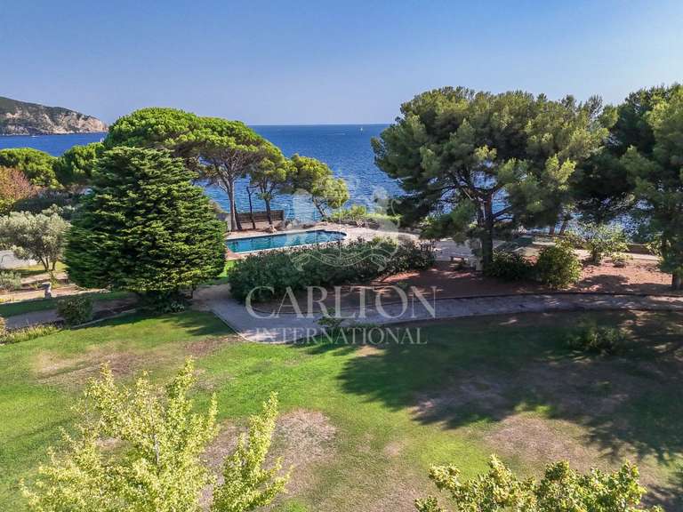 Villa Saint-Cyr-sur-Mer - 10 bedrooms - 400m²