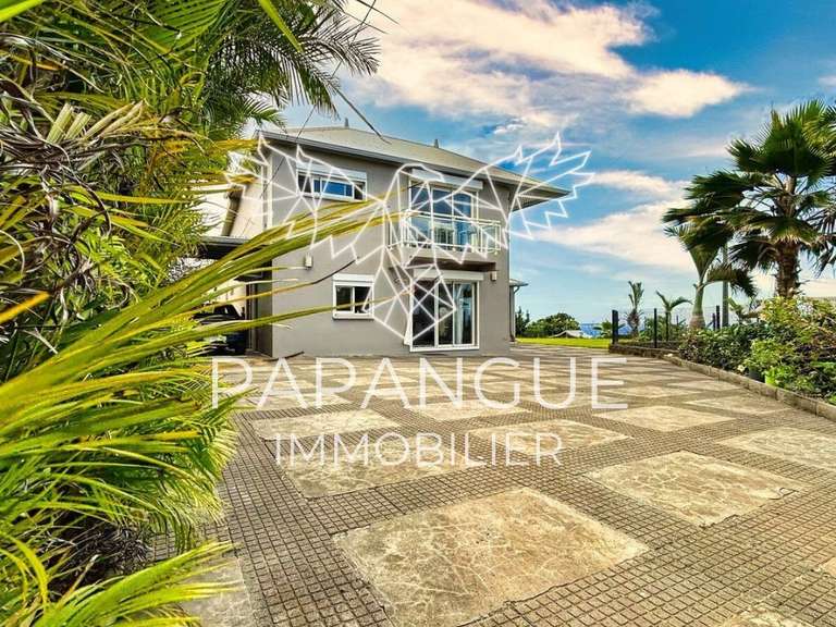 Maison Saint-Denis - 4 chambres - 200m²