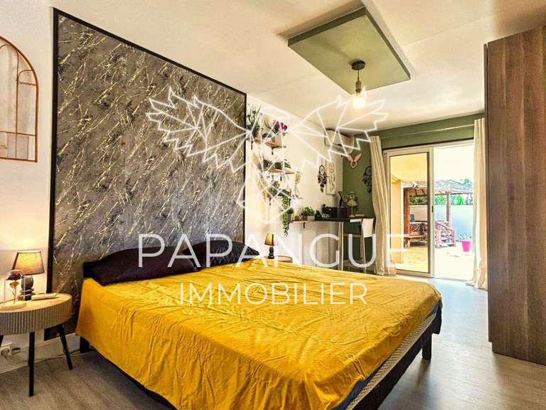 Maison Saint-Denis - 4 chambres - 200m²