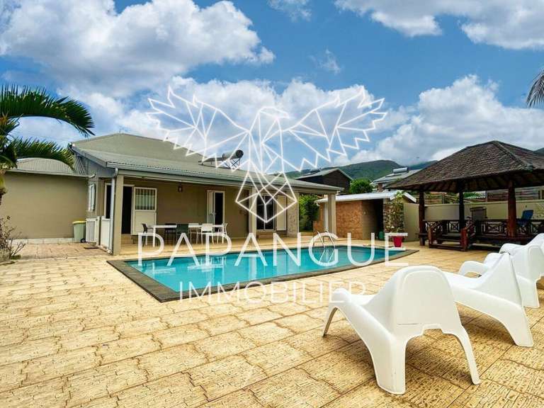 Maison Saint-Denis - 4 chambres - 200m²