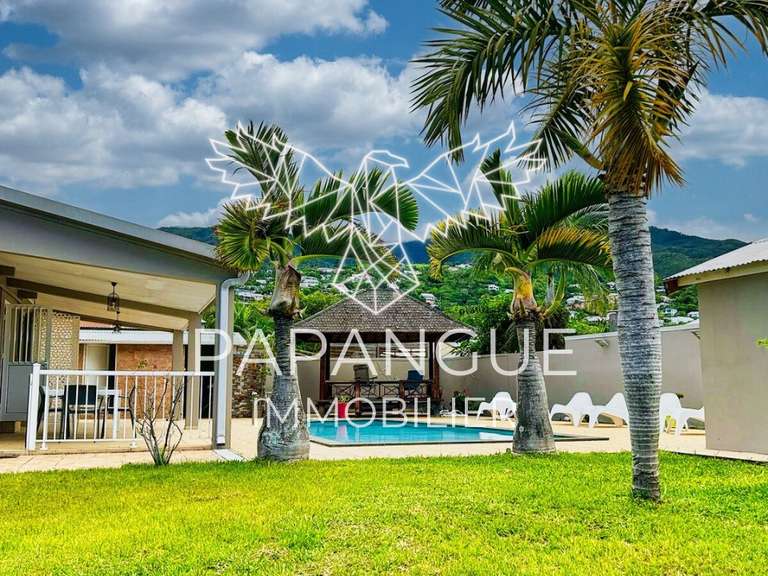 Maison Saint-Denis - 4 chambres - 200m²