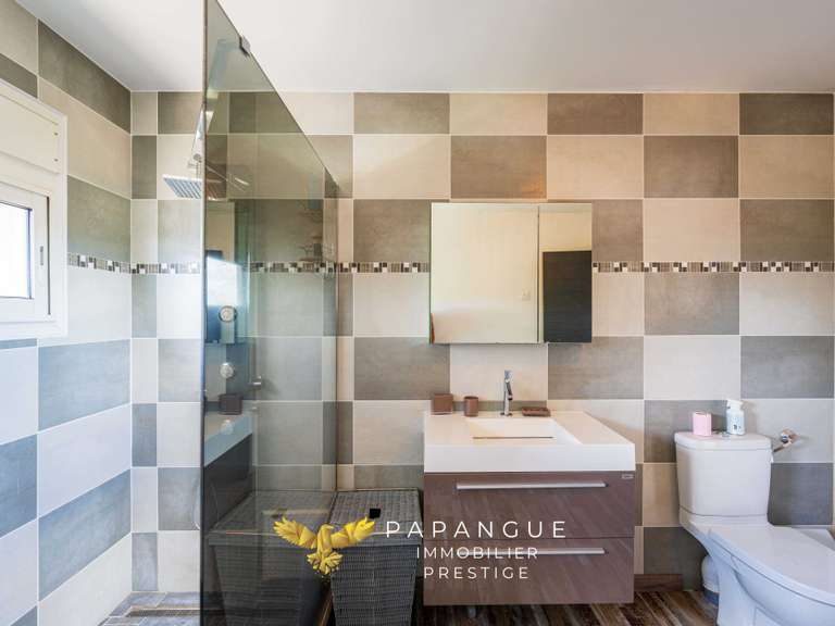 House Saint-Denis - 4 bedrooms - 195m²