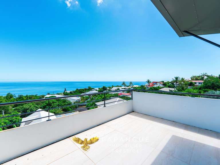 Maison Saint-Denis - 3 chambres - 238m²