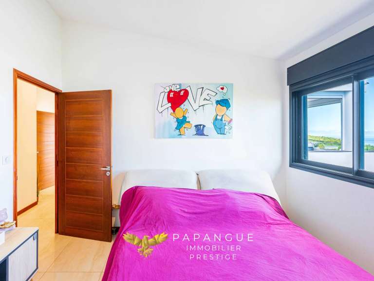 House Saint-Denis - 3 bedrooms - 238m²