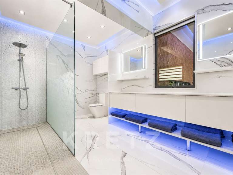 Maison Saint-Denis - 3 chambres - 400m²