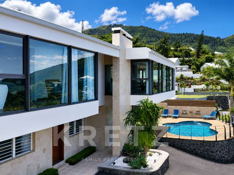 Maison Saint-Denis - 3 chambres - 400m²