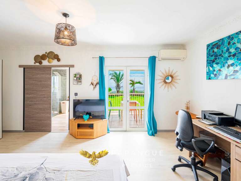 Villa Saint-Denis - 3 bedrooms - 195m²