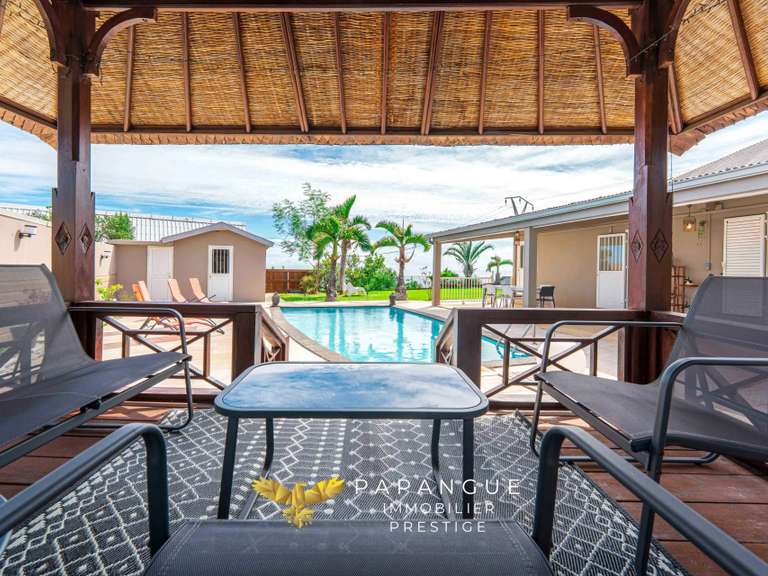 Villa Saint-Denis - 3 bedrooms - 195m²