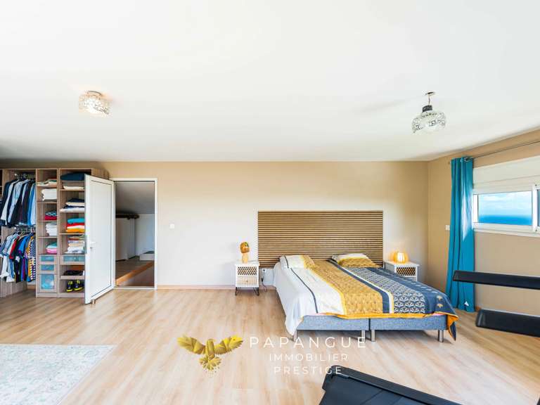 Villa Saint-Denis - 3 chambres - 195m²