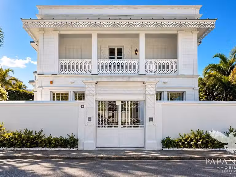 Villa Saint-Denis - 350m²