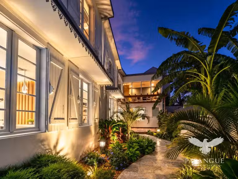 Villa Saint-Denis - 350m²