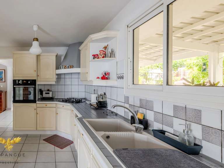 Villa avec Vue sur mer Saint-Denis - 300m²