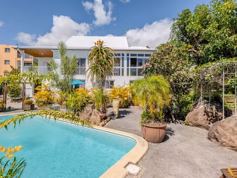 Villa avec Vue sur mer Saint-Denis - 300m²