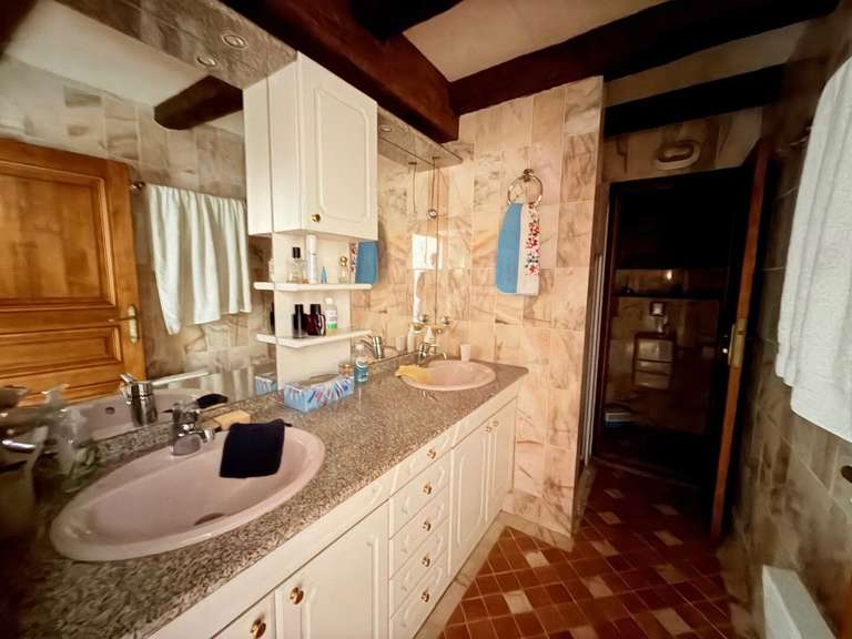 Maison Saint-Denis-Catus - 9 chambres - 405m²