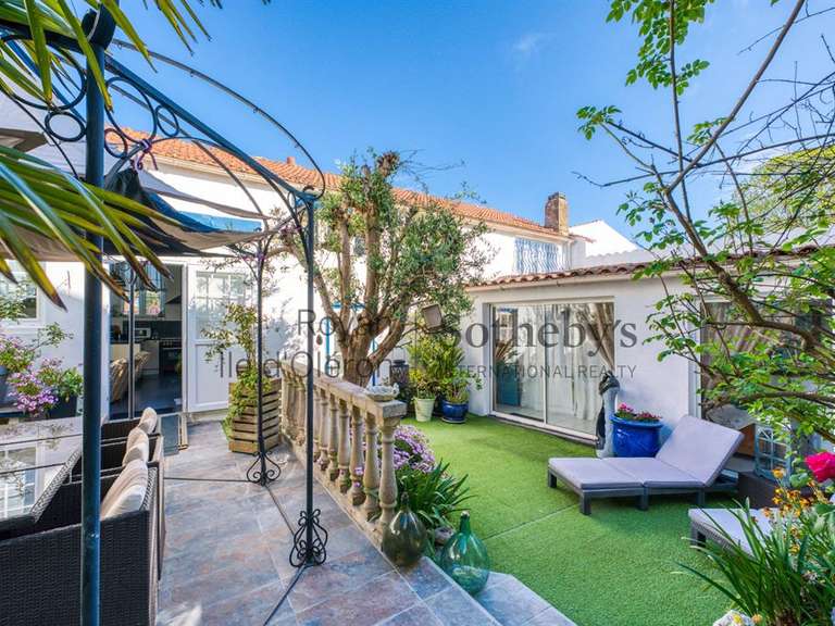 Maison Saint-Denis-d'Oléron - 4 chambres - 250m²