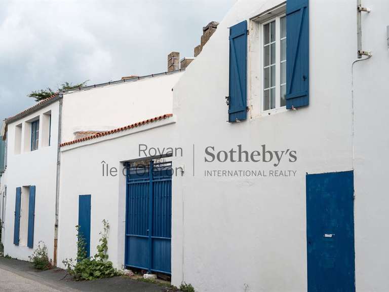 Maison Saint-Denis-d'Oléron - 4 chambres - 250m²