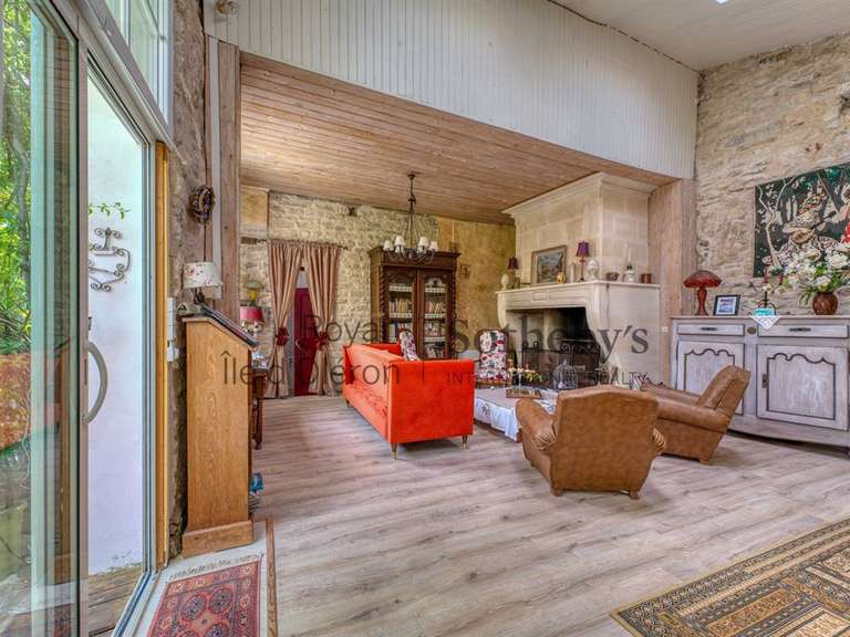 House Saint-Denis-d'Oléron - 4 bedrooms - 250m²