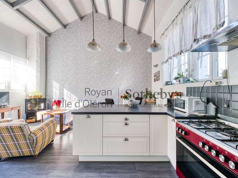 Maison Saint-Denis-d'Oléron - 4 chambres - 250m²