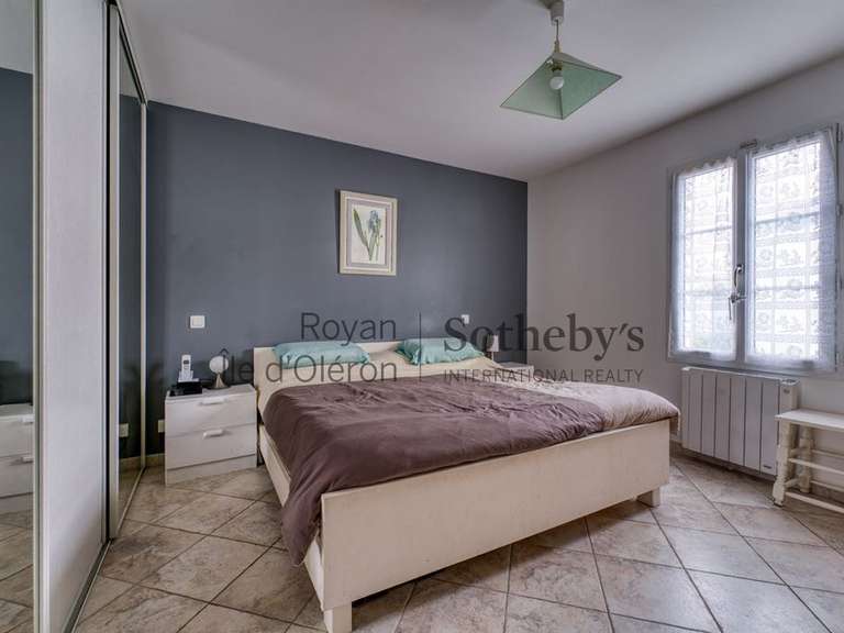 House Saint-Denis-d'Oléron - 6 bedrooms - 183m²