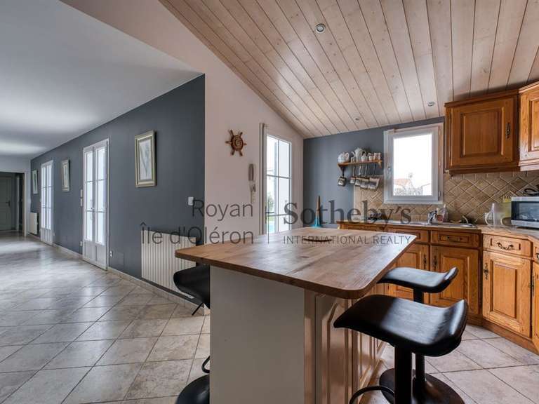 House Saint-Denis-d'Oléron - 6 bedrooms - 183m²