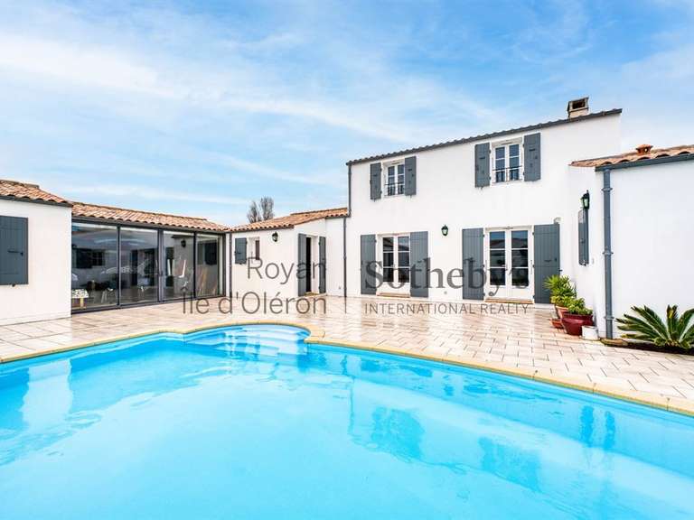 House Saint-Denis-d'Oléron - 6 bedrooms - 183m²