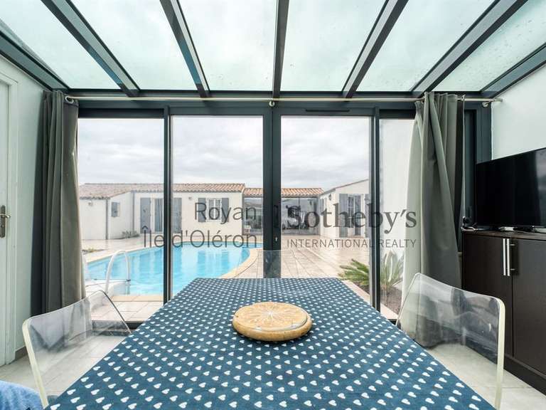 House Saint-Denis-d'Oléron - 6 bedrooms - 183m²