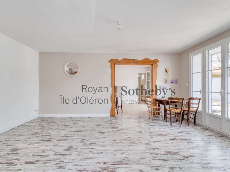 House Saint-Denis-d'Oléron - 5 bedrooms - 178m²