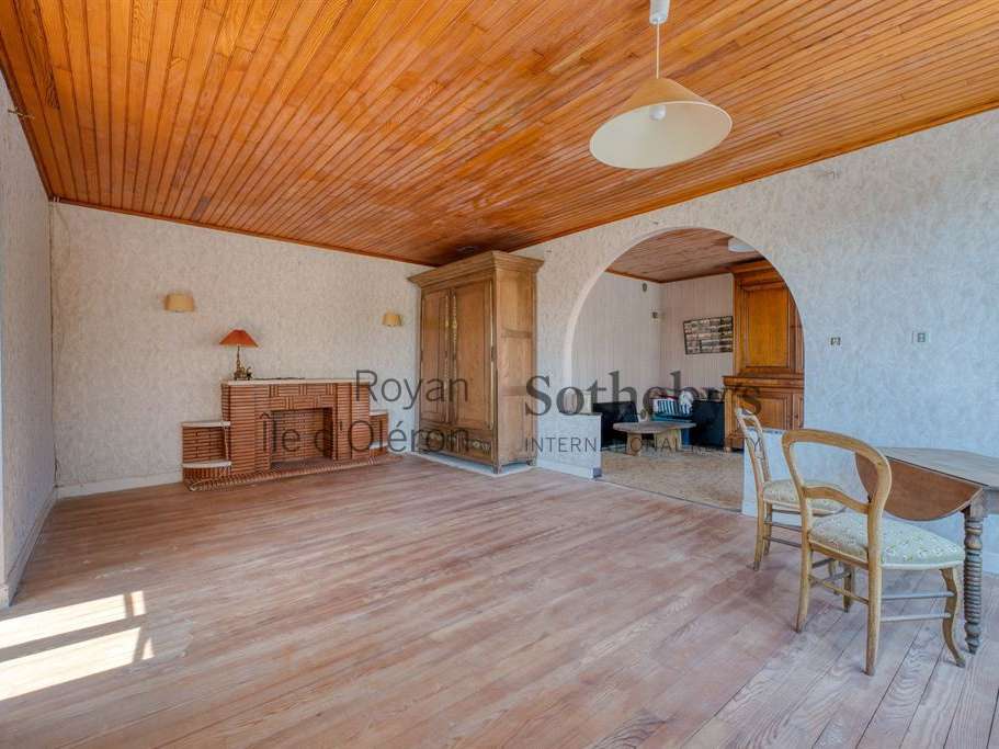 House Saint-Denis-d'Oléron