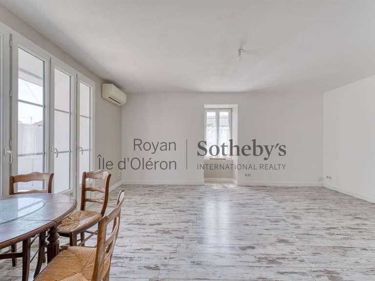 House Saint-Denis-d'Oléron - 5 bedrooms - 178m²