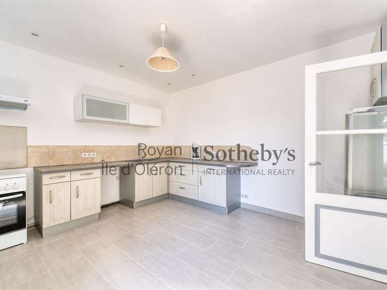 House Saint-Denis-d'Oléron - 5 bedrooms - 178m²